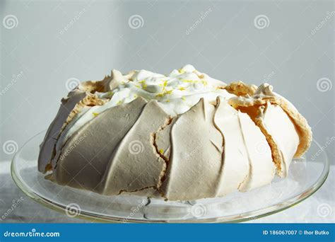 Tarta Merengue Casera Pavlova Con Crema Batida Tarta De Verano Postre