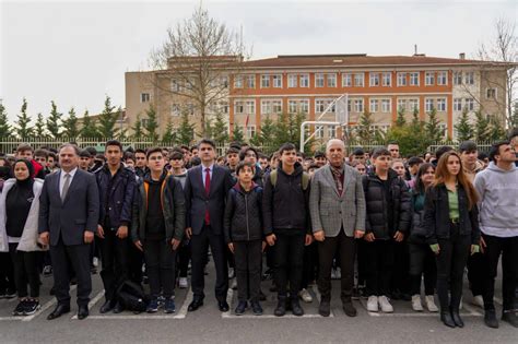 Madenler Meslek Ve Tekn K Anadolu L Ses Bayrak T Ren