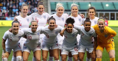 Phil Neville Names Player England Women S World Cup Squad As