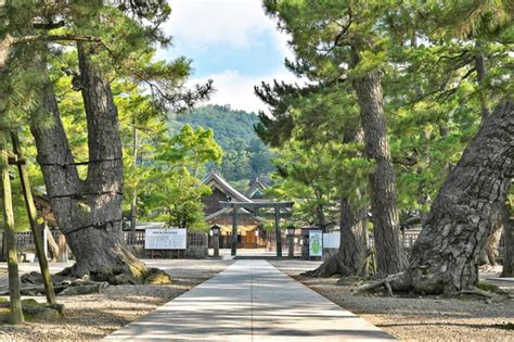 神社の正しい参拝方法お参り前に知っておきたい基本のお作法や豆知識まとめ じゃらんニュース