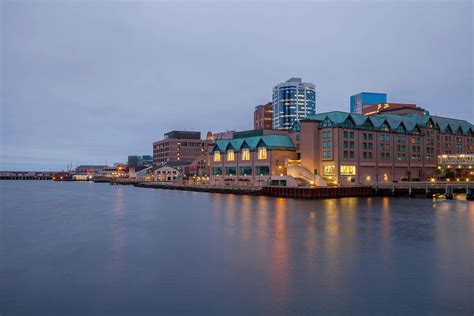 Halifax Marriott Harbourfront Hotel Reviews, Deals & Photos 2023 ...