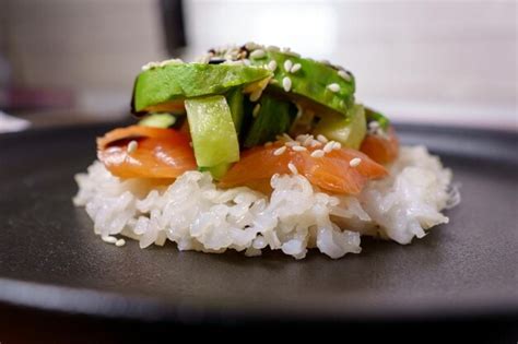 Premium Photo Sushi Waffles Are Crispy Rice Cooked In A Waffle Iron