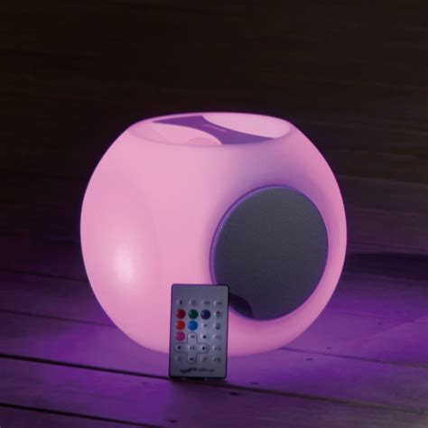 Lampe Enceinte Bluetooth Led Avec Poign E Mod Le Cube X Cm