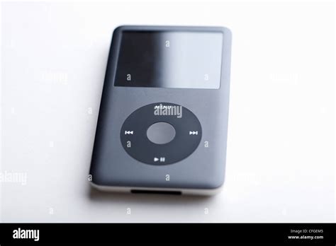 Apple Ipod Classic Black 160 Gig Studio Shot Stock Photo Alamy