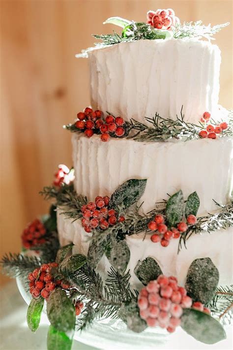 Amazing And Delicious Winter Wedding Cakes Weddingomania