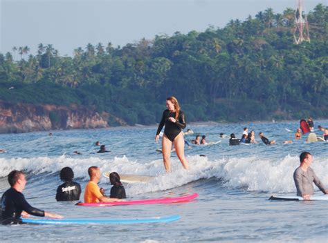 Surfing in Weligama - Blissful Beach Bum