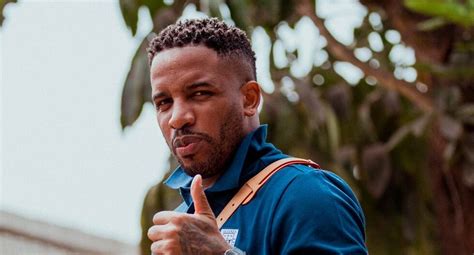 Jefferson Farfán La Famosa Que Despierta Su Interés Tras La