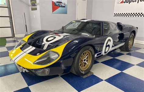 Superformance Ford Gt40 With Mario Andretti Livery Debuts