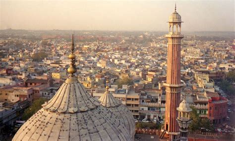 Things You Have To Do At The Infamous Chandni Chowk Curly Tales