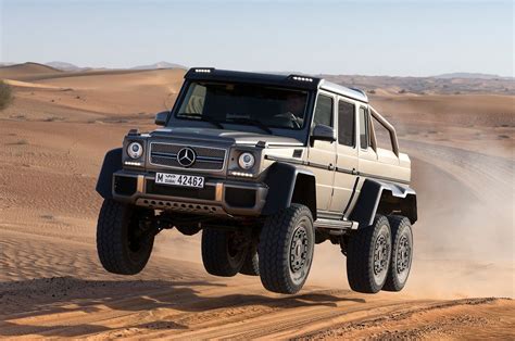 Meet The 6X6 Desert Beast – The Mercedes-Benz G63 AMG 6×6 (With images ...