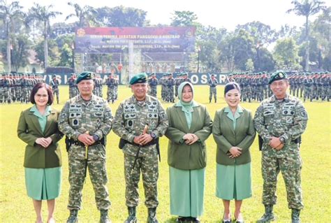 Mayjen Tni Anton Yuliantoro Terima Tongkat Komando Panglima Divisi