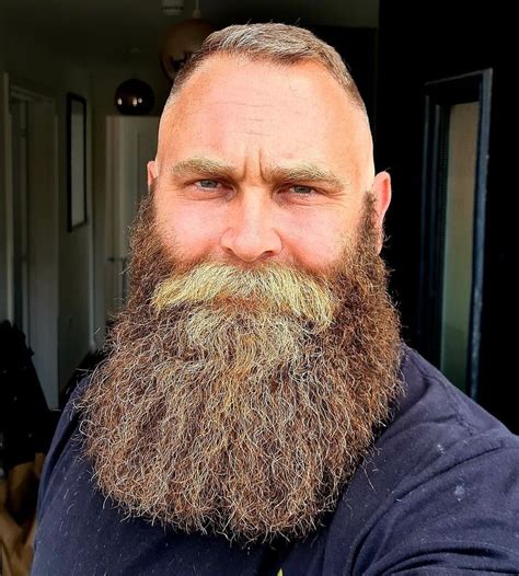 by Jambon007 on Epic Beards | Beard styles, Hair and beard styles ...