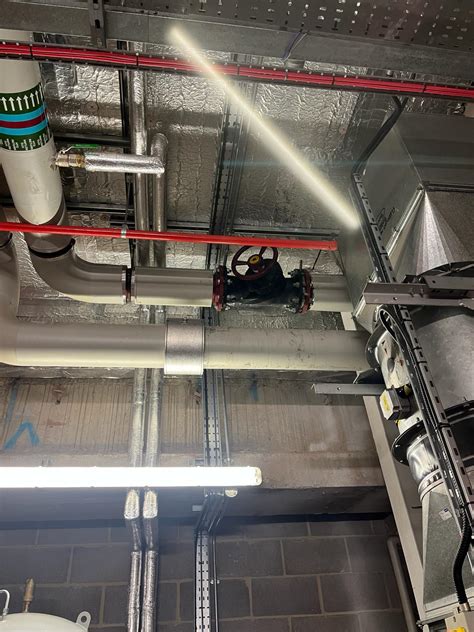 Four Pipe Freezes in Wokingham - IDWe Pipe Freezing | Pipe Freezing Company
