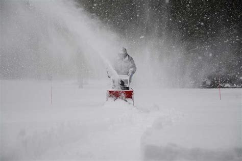 Best Two-Stage Gas Snow Blowers for 2020 | SnowBlowers.net