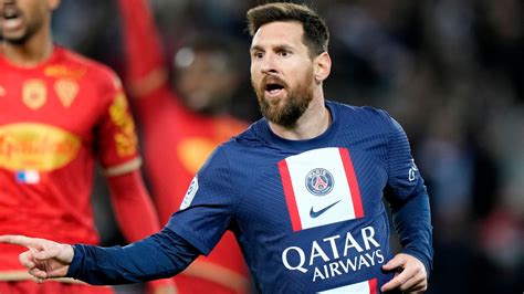 Lionel Messi scores on Paris Saint-Germain return | Real Madrid beat ...