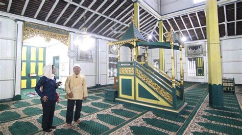 Jejak Islam Di Bumi Etam 14 Peninggalan Imam Pertama Di Masjid