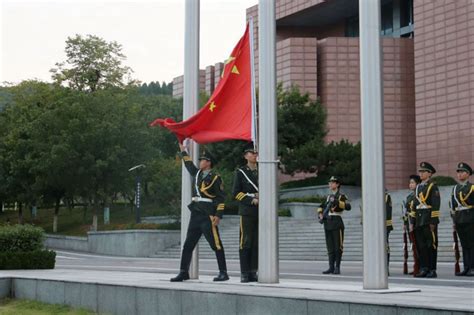 能动学院举行2021级本科生升旗仪式 山东大学核科学与能源动力学院