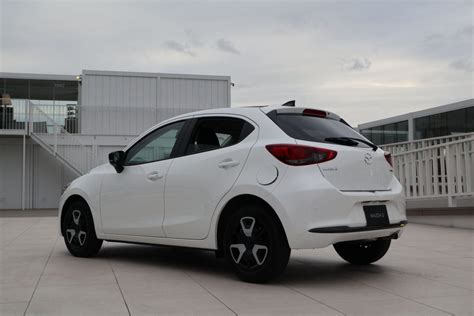 マツダ車なのにポップだ 「mazda2」の新顔「bd」が背負う使命とは マイナビニュース