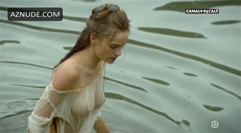 VERSAILLES NUDE SCENES AZNude