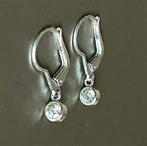 18ct White Gold Solitaire Diamond Earrings 050ct Dangle Drop Etsy