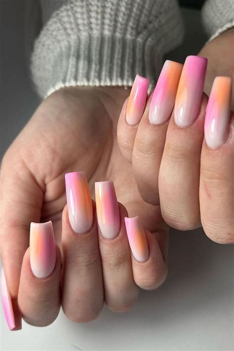 25 Cute And Vibrant Aura Nail Designs To Try Mauve Nails Rhinestone Nails Simple Nails