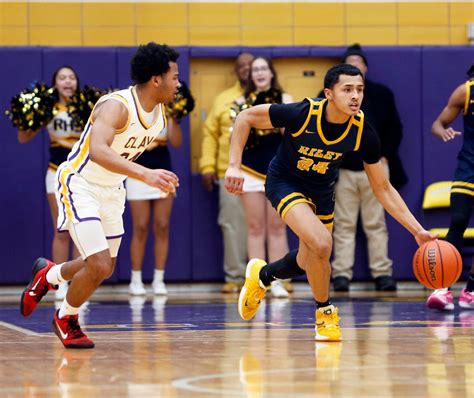 Photos South Bend Riley Dispatches Clay In Boys Basketball Contest