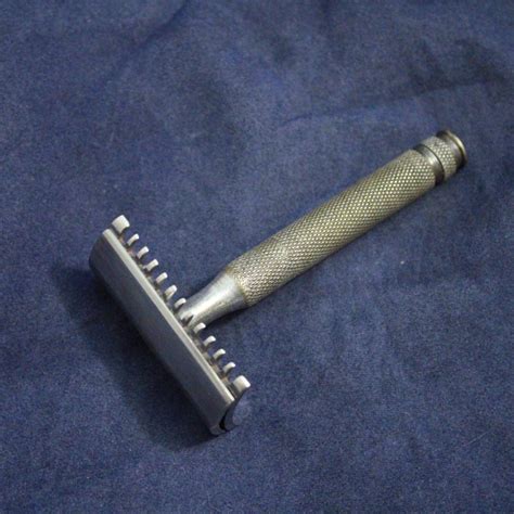 Vintage Urss Safety Razor Darwin Shaving