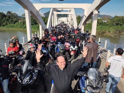 5ª Motocada Reúne Motociclistas Em Prol Da Paz No Trânsito Em Blumenau