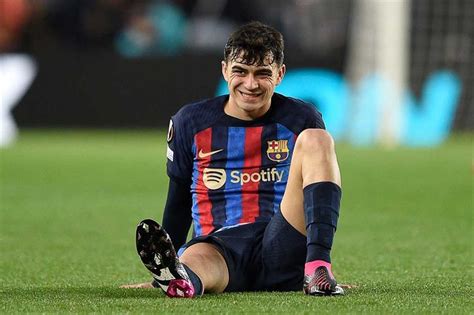 Barcelona S Key Midfielder Pedri Injures Hamstring World Sports