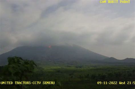 Gunung Semeru Luncurkan Awan Panas Letusan ANTARA News