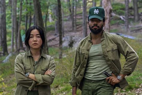 How Donald Glover And Maya Erskine Put On The Hottest Affair On TV