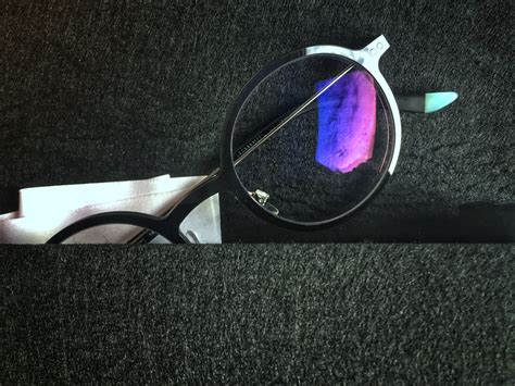 Anti-reflective coating glasses VS anti-glare glasses
