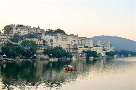 10 Reasons to Stay at Hotel lake Pichola in Udaipur - Interlude Journey