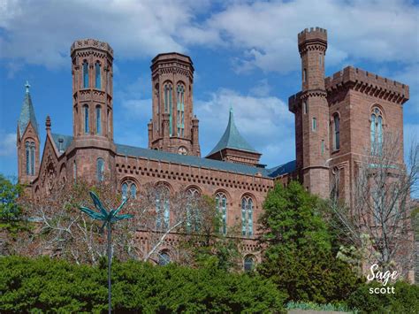 Visiting the Smithsonian Museum: 23 Helpful Tips