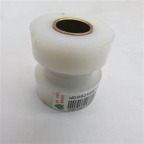 China Sinotruck Howo Front Stabilizer Rod Bushing Wg