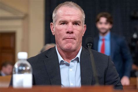 Brett Favre Says He Has Parkinsons Disease During Congressional Hearing