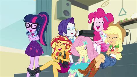 Equestria Girls Laughing Youtube