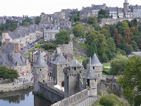 Château de Fougères Site et monument historiques Bretagne CDT Haute