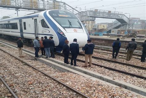 Stone Pelting On Vande Bharat Express Third Incident In Two Months