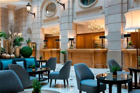 5-Star Family-Friendly Hotel in Paris | Paris Marriott Champs Elysees Hotel