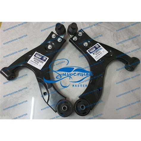 Pair Right Left Front Lower Arm Proton Iriz