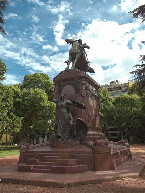 Monumentos Y Estatuas De Buenos Aires Palermo 2