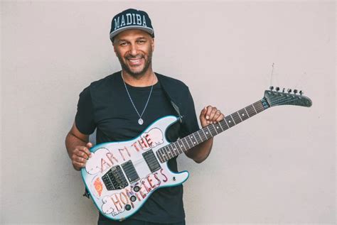 Tom Morello - Bio, Net Worth, Wife, Family, Age, Facts, Career, Band