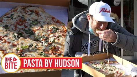 Barstool Pizza Review Pasta By Hudson Bonus Meatball And Cookie