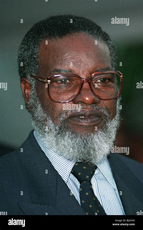 SAM NUJOMA PRESIDENT OF NAMIBIA 27 October 1993 Stock Photo - Alamy