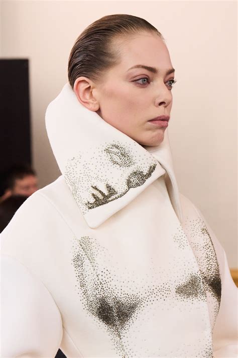 Schiaparelli Fall 2023 Couture Collection Vogue