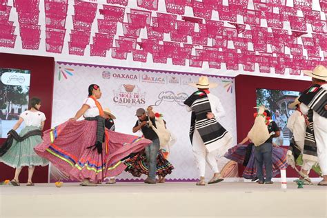 Festival Del Mole De Caderas Y La Guelaguetza Nuu Savi S Mbolos De La