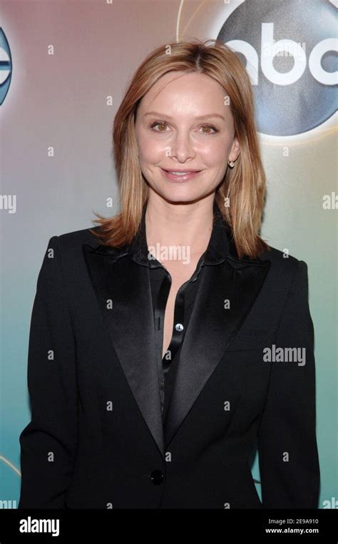 Brothers & Sisters cast member Calista Flockhart arrives at the ABC ...