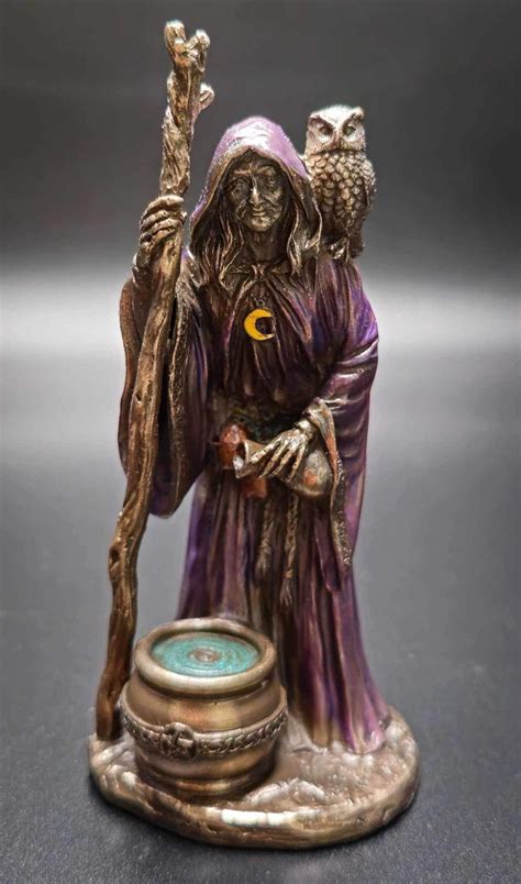 Crone Triple Goddess Statue - Etsy