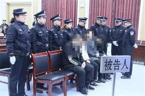 西安一恶势力团伙引诱6名未成年人卖淫 被判刑 卖淫 恶势力 被告人 新浪新闻